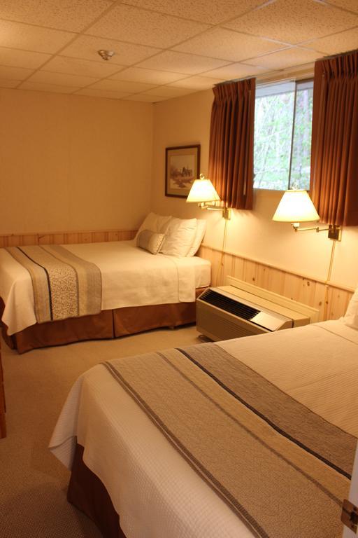 Hotel Clevelands House à Minett Extérieur photo